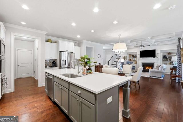 2442 Sunflower Drive, Hoschton, GA 30548