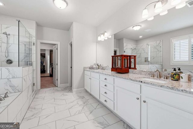 2442 Sunflower Drive, Hoschton, GA 30548