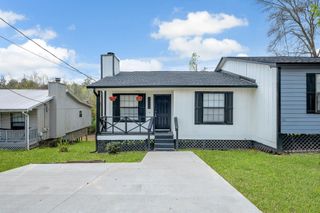 1322 Burgess Drive, Tallahassee, FL 32304