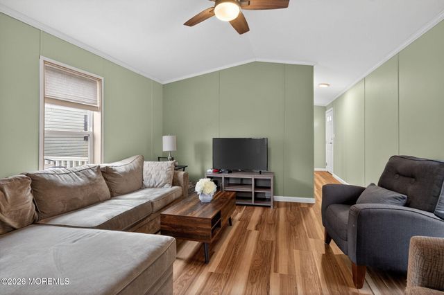 48 Randall Avenue, Hazlet, NJ 07734
