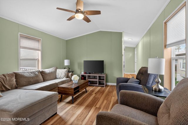 48 Randall Avenue, Hazlet, NJ 07734