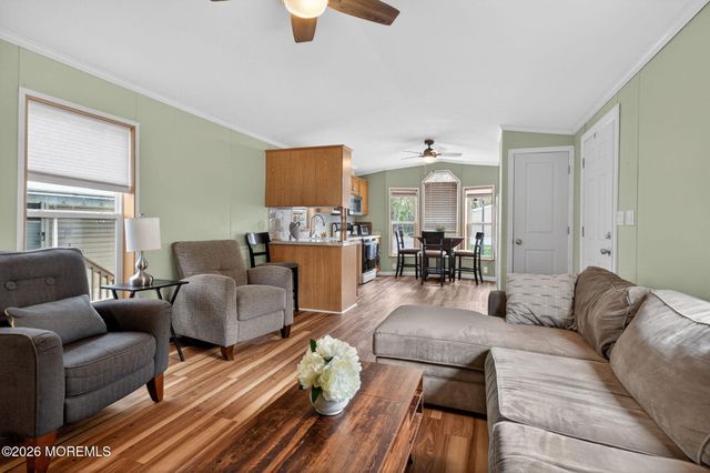 48 Randall Avenue, Hazlet, NJ 07734
