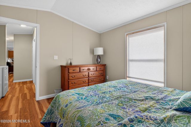 48 Randall Avenue, Hazlet, NJ 07734