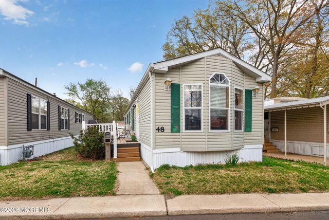 48 Randall Avenue, Hazlet, NJ 07734