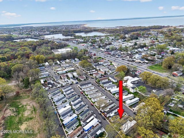 48 Randall Avenue, Hazlet, NJ 07734