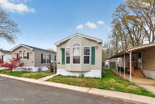 48 Randall Avenue, Hazlet, NJ 07734