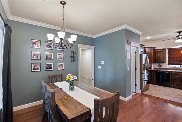 345 Sagewood Lane, Russellville, AR 72802