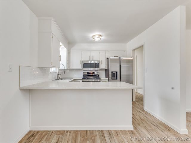 401 S Hickory Avenue, Broken Arrow, OK 74012