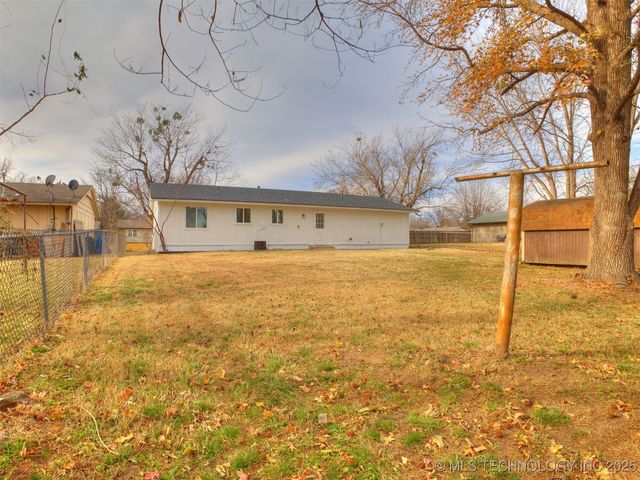 401 S Hickory Avenue, Broken Arrow, OK 74012