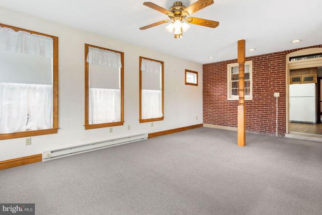 31 4TH ST, Hanover, PA 17331