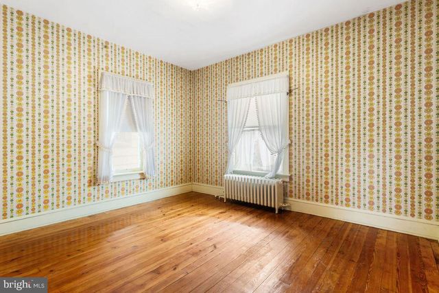 31 4TH ST, Hanover, PA 17331