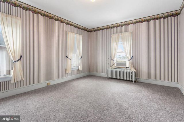 31 4TH ST, Hanover, PA 17331