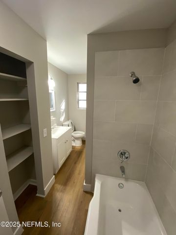 11205 ANDREA Drive, Jacksonville, FL 32218