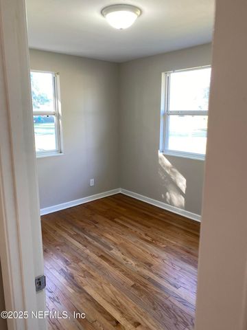 11205 ANDREA Drive, Jacksonville, FL 32218