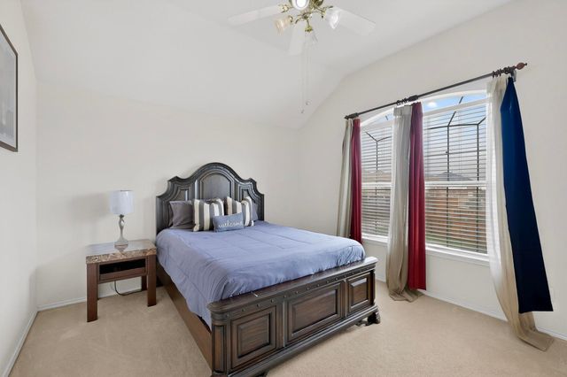 1200 Ashford Drive, Desoto, TX 75115