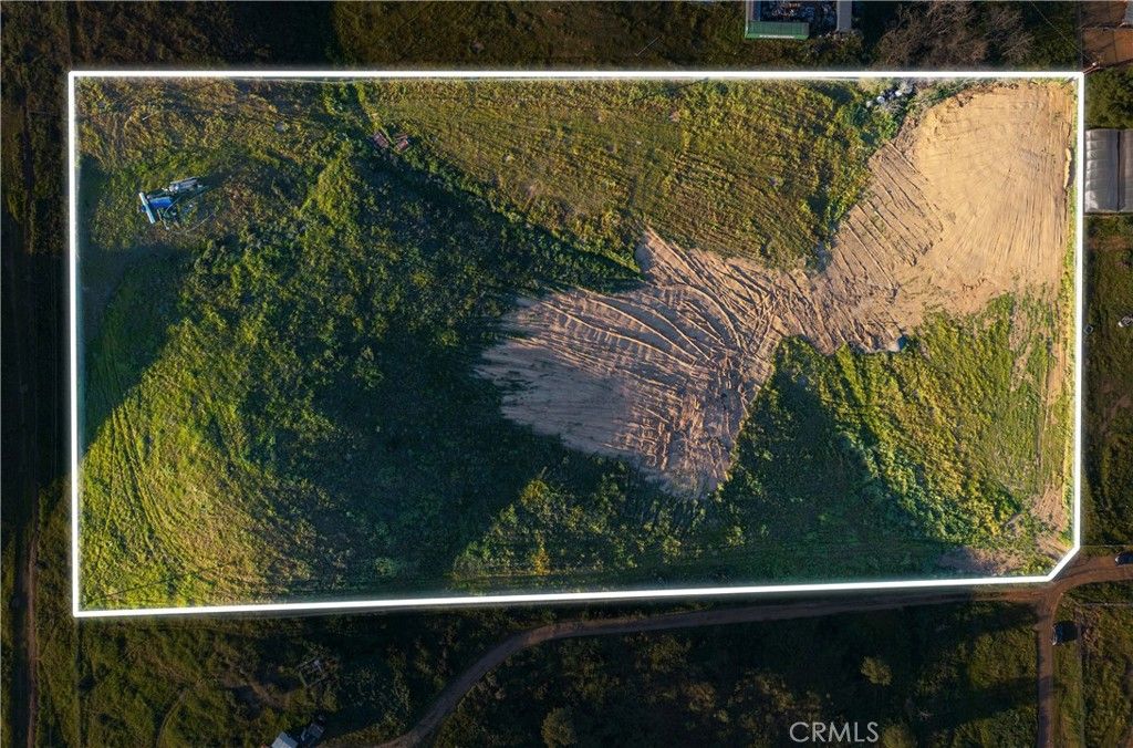 Image 11 of property listing at 25361 Phillips Street, Perris, CA 92570