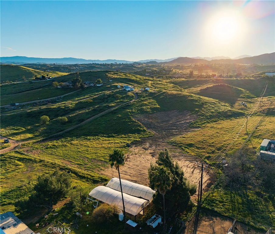 Image 4 of property listing at 25361 Phillips Street, Perris, CA 92570