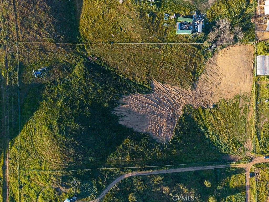 Image 5 of property listing at 25361 Phillips Street, Perris, CA 92570