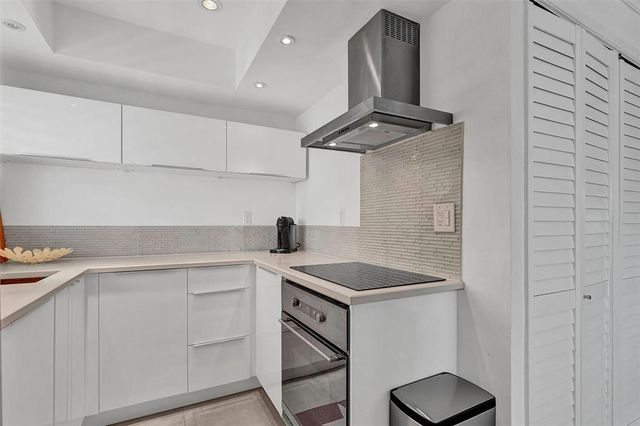 535 Hendricks Isle 209, Fort Lauderdale, FL 33301