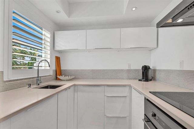 535 Hendricks Isle 209, Fort Lauderdale, FL 33301