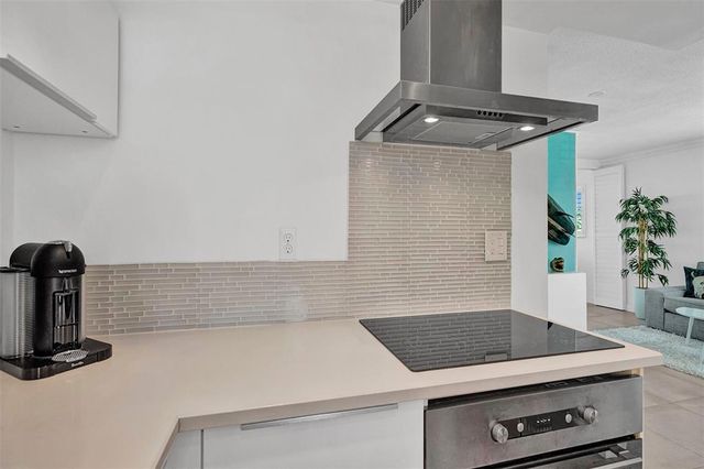 535 Hendricks Isle 209, Fort Lauderdale, FL 33301