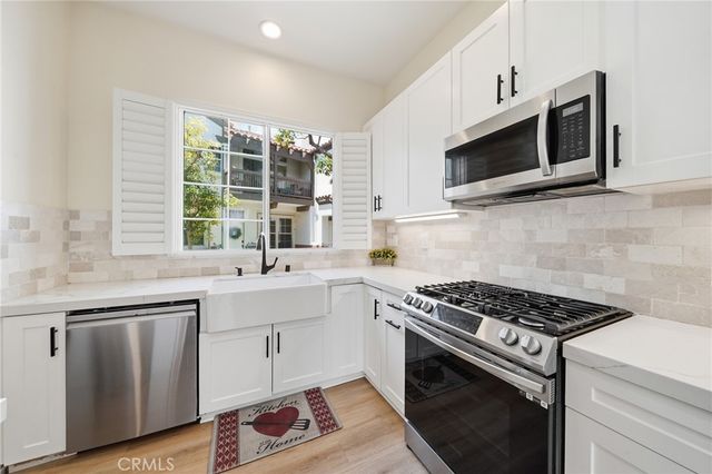 2856 Ballesteros Lane, Tustin, CA 92782
