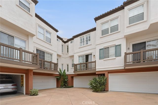 2856 Ballesteros Lane, Tustin, CA 92782