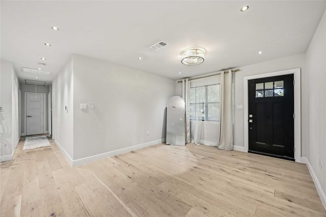 7302 Sandra Street, Houston, TX 77028