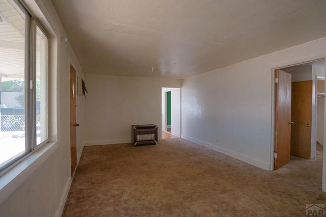 1021 7th St, Walsenburg, CO 81089