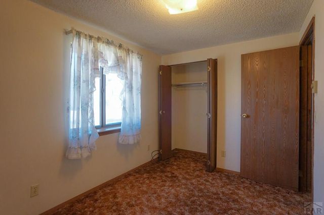 1021 7th St, Walsenburg, CO 81089