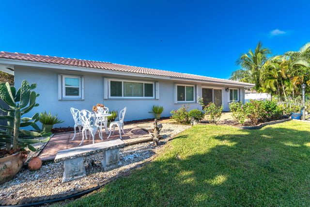 1315 SW 25TH Avenue, Boynton Beach, FL 33426