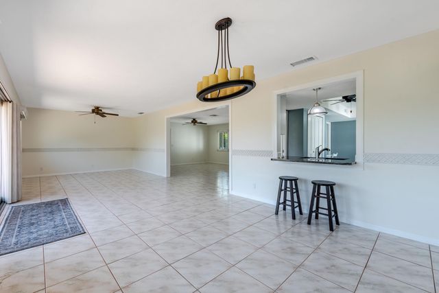 1315 SW 25TH Avenue, Boynton Beach, FL 33426