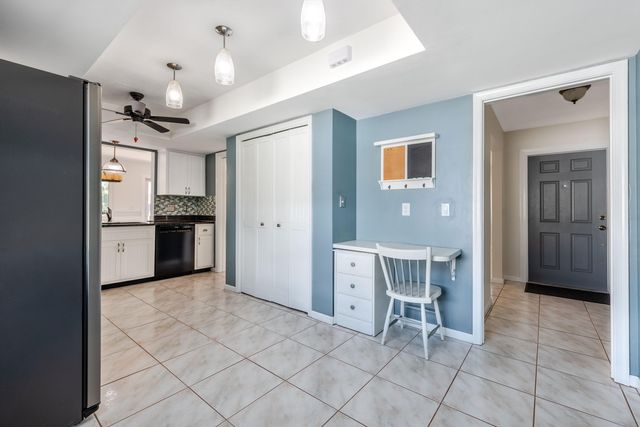 1315 SW 25TH Avenue, Boynton Beach, FL 33426