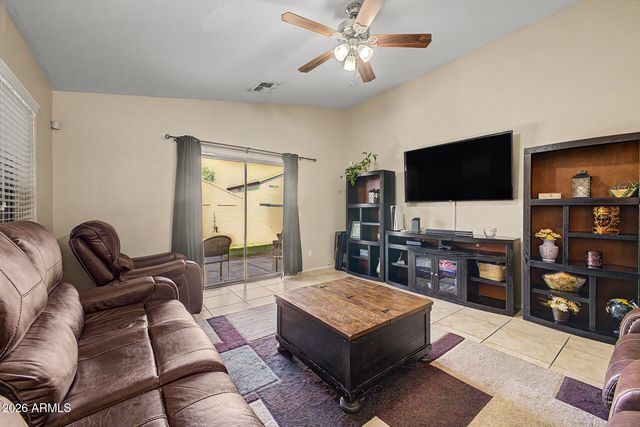 3120 W PECAN Road, Phoenix, AZ 85041