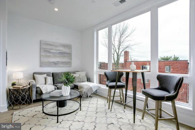 1014-1/2 17TH PL NE #6, Washington, DC 20002