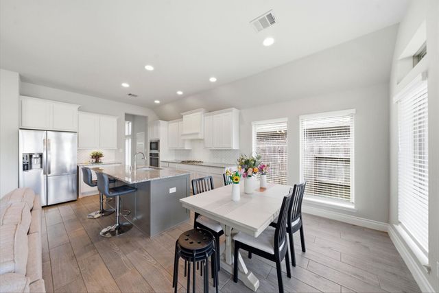 2326 Calm Channel Court, Missouri City, TX 77459