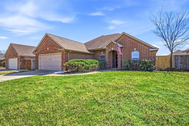 309 Highmeadow Road, Aubrey, TX 76227
