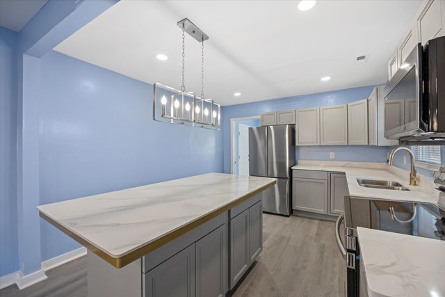 2006 Rawlings Street, Chattanooga, TN 37406