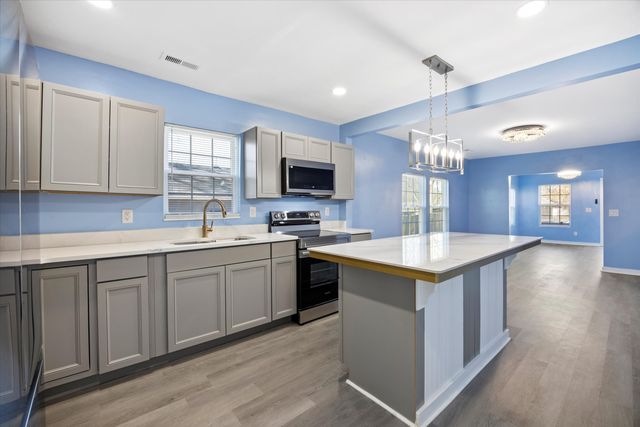 2006 Rawlings Street, Chattanooga, TN 37406