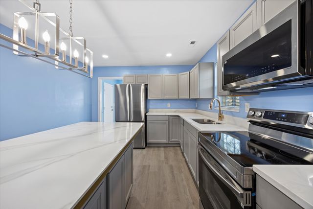 2006 Rawlings Street, Chattanooga, TN 37406