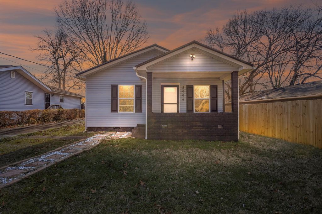 2006 Rawlings Street, Chattanooga, TN 37406