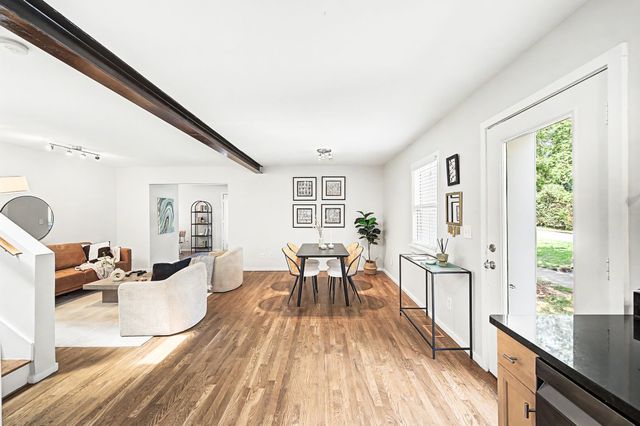 940 Gale Ln Apt 127, Nashville, TN 37204