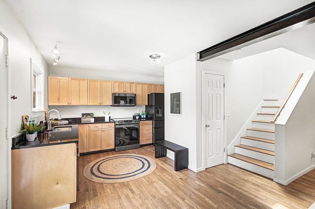 940 Gale Ln Apt 127, Nashville, TN 37204