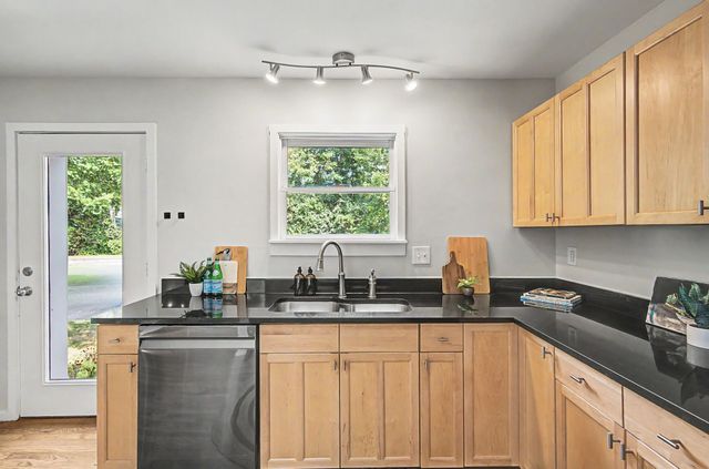940 Gale Ln Apt 127, Nashville, TN 37204