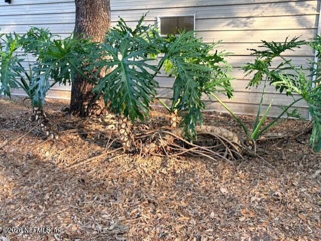 240 SWAN LAKE Drive, Melrose, FL 32666