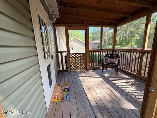 240 SWAN LAKE Drive, Melrose, FL 32666