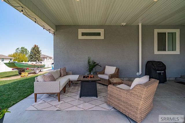 11287 Augusta Drive, Idaho Falls, ID 83404