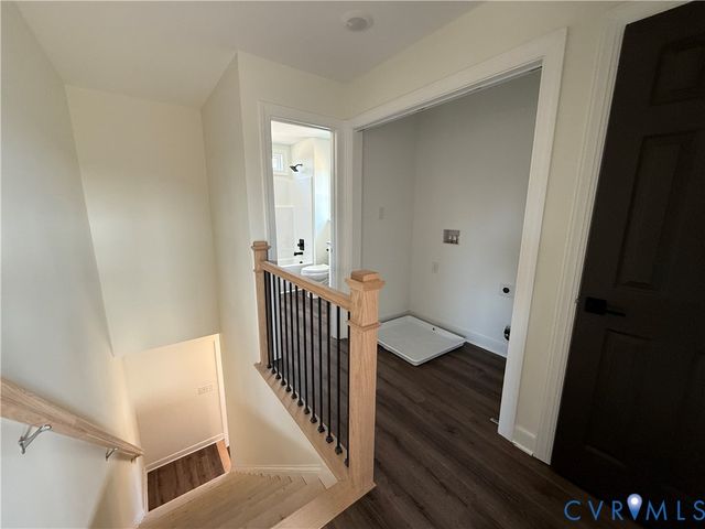 7957 Pennsylvania Ave, West Point, VA 23181