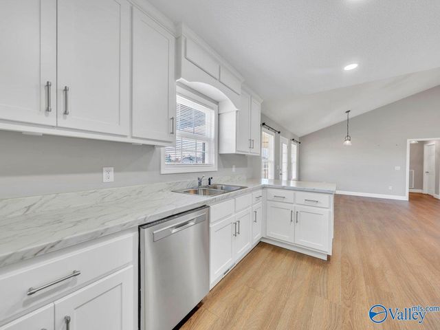 138 County Road 460, Rainsville, AL 35986