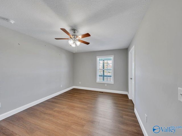 138 County Road 460, Rainsville, AL 35986